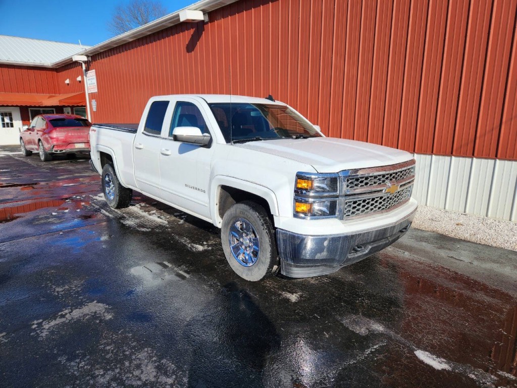 2015 Chevrolet Silverado 1500 Image 3