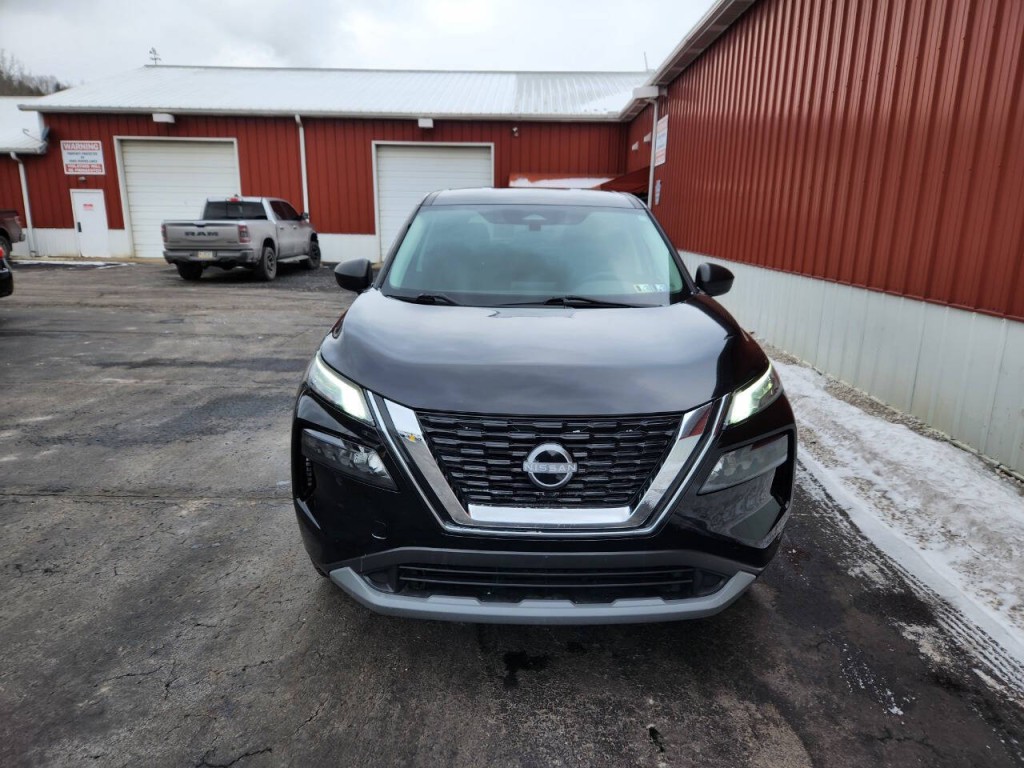 2023 Nissan Rogue Image 4