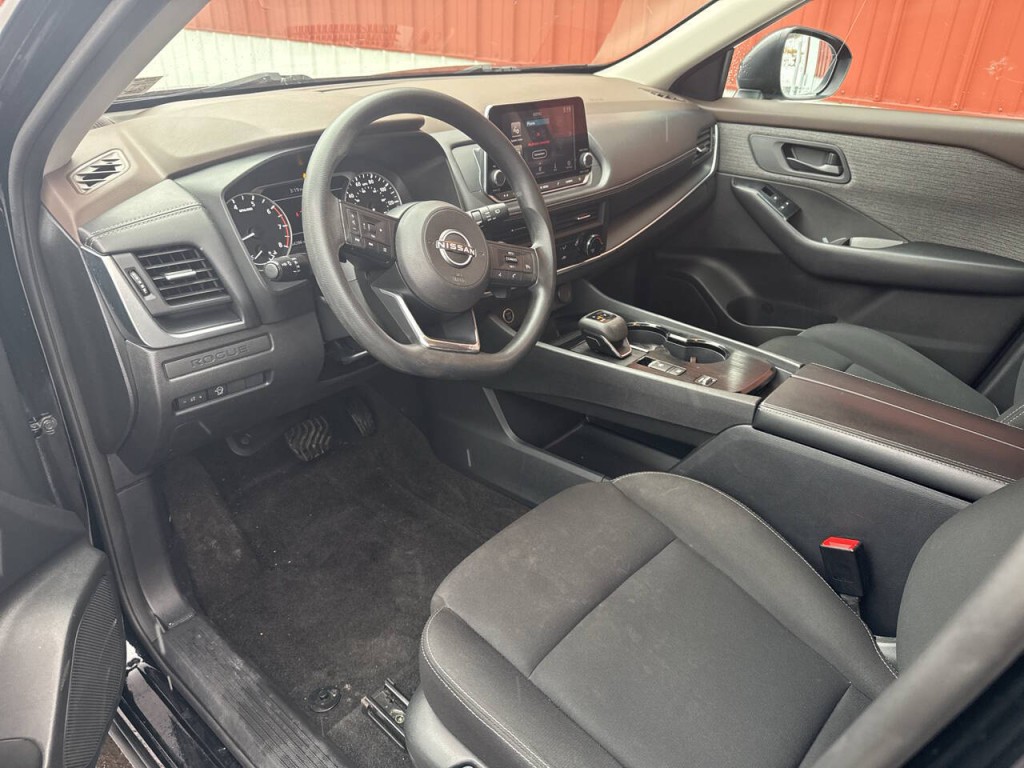 2023 Nissan Rogue Image 31