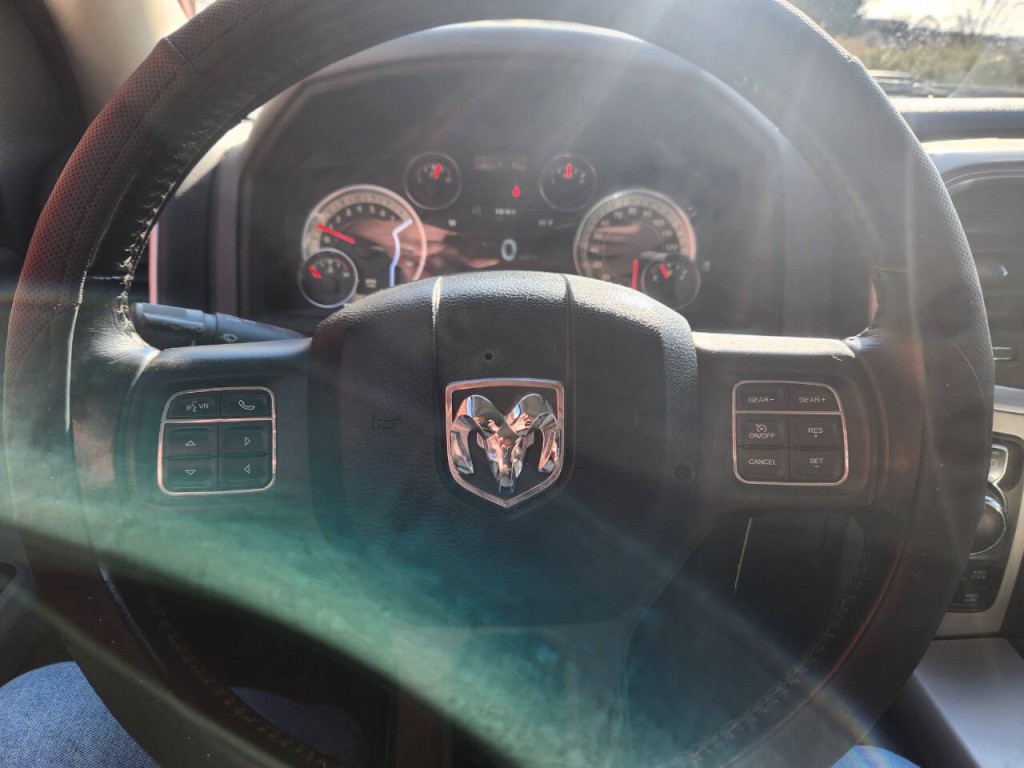 2017 RAM 1500 Image 18