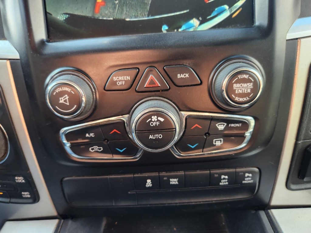 2017 RAM 1500 Image 21