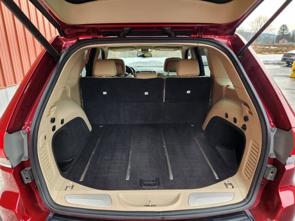 2015 Jeep Grand Cherokee Image 16