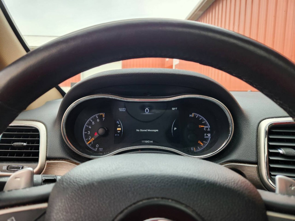 2015 Jeep Grand Cherokee Image 28