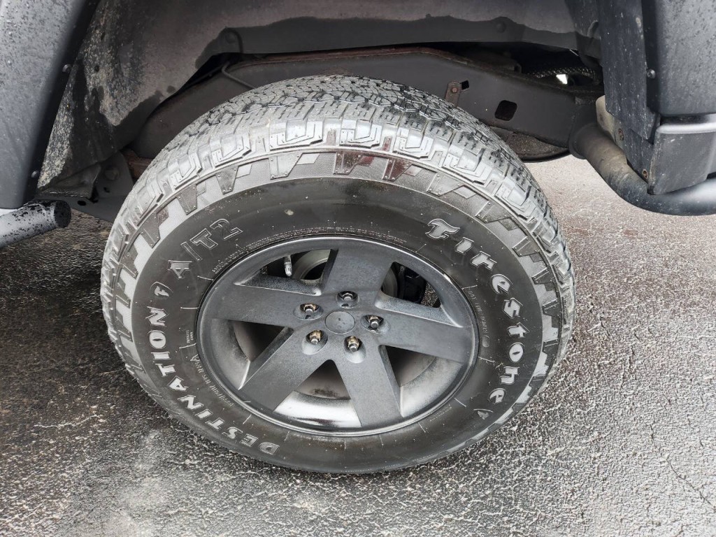 2014 Jeep Wrangler Image 7