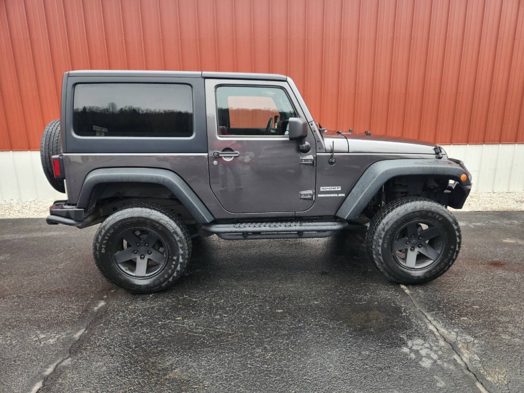 2014 Jeep Wrangler Image 13