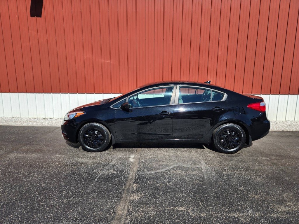 2016 Kia Forte Image 1