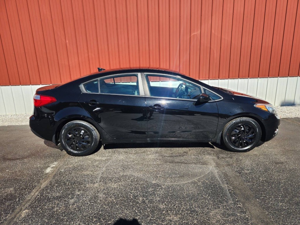 2016 Kia Forte Image 8