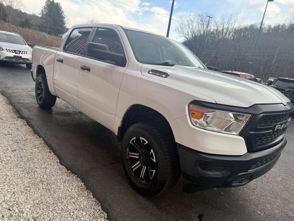 2019 RAM 1500 Image 16