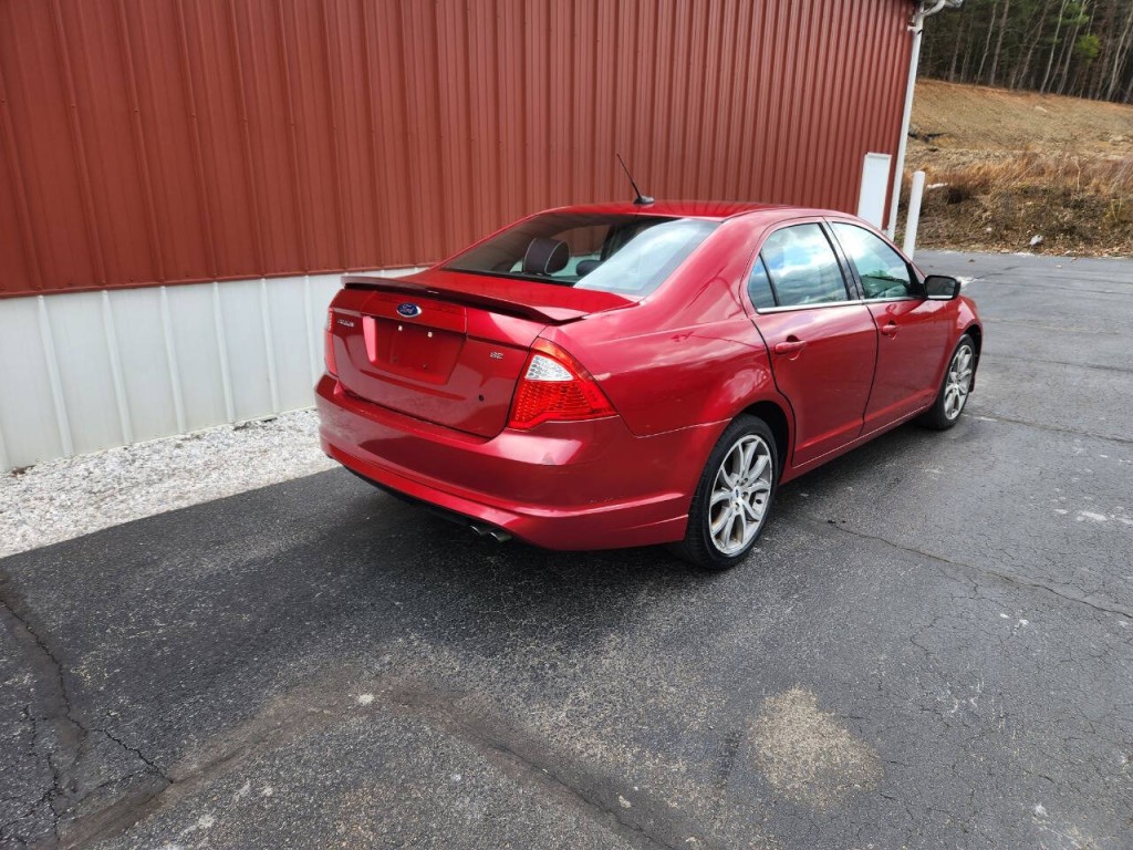 2011 Ford Fusion Image 8