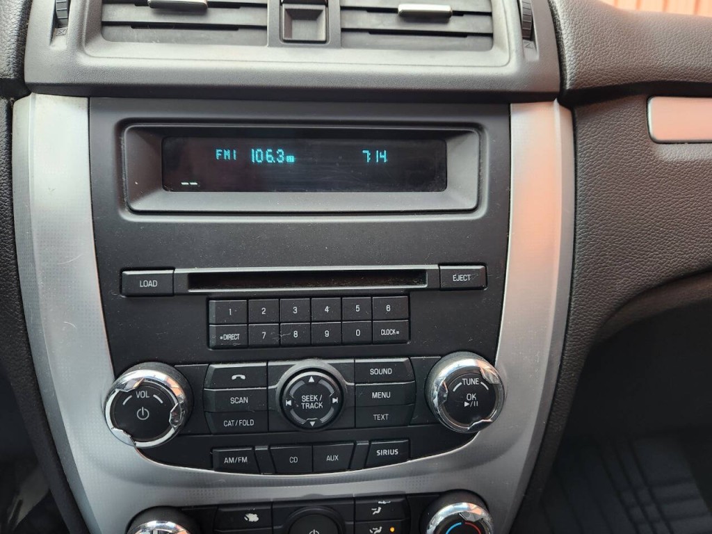 2011 Ford Fusion Image 19