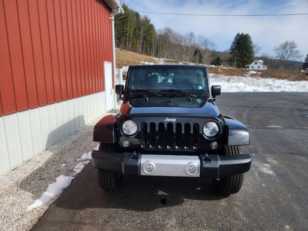 2014 Jeep Wrangler Image 9
