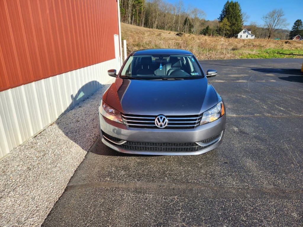 2015 Volkswagen Passat Image 6