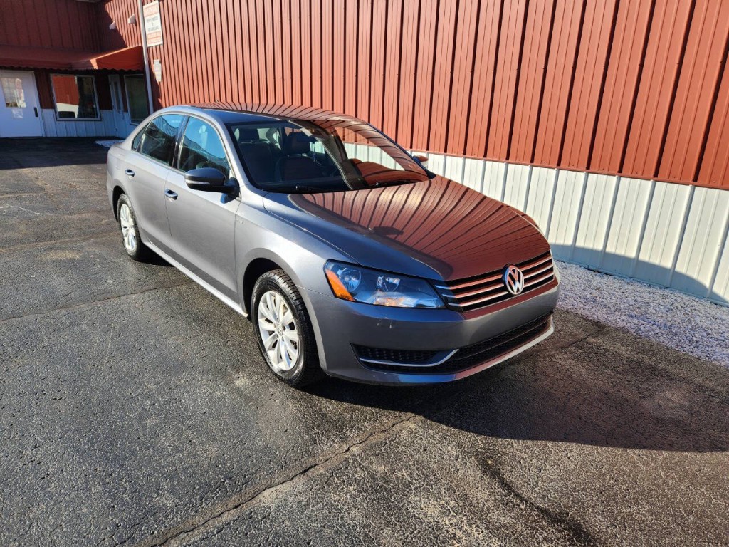2015 Volkswagen Passat Image 23