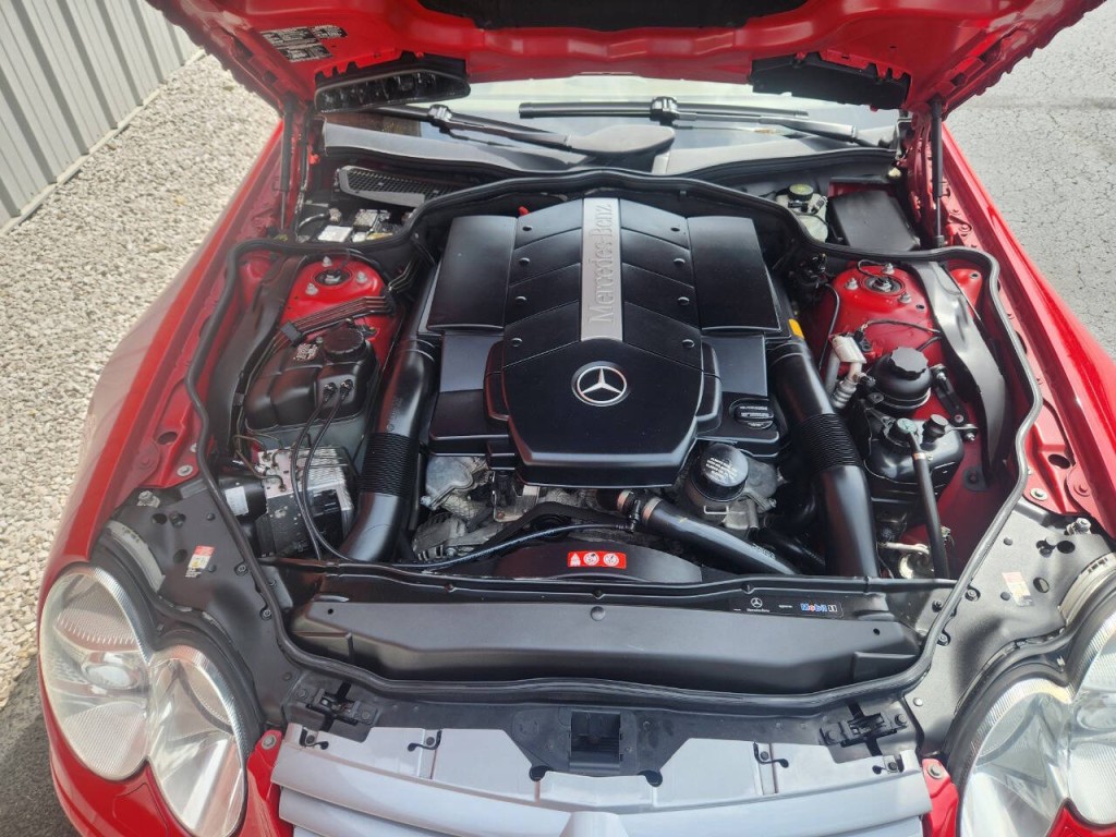 2005 Mercedes-Benz SL-Class Image 14