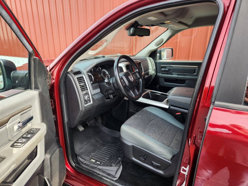 2017 RAM 1500 Image 14
