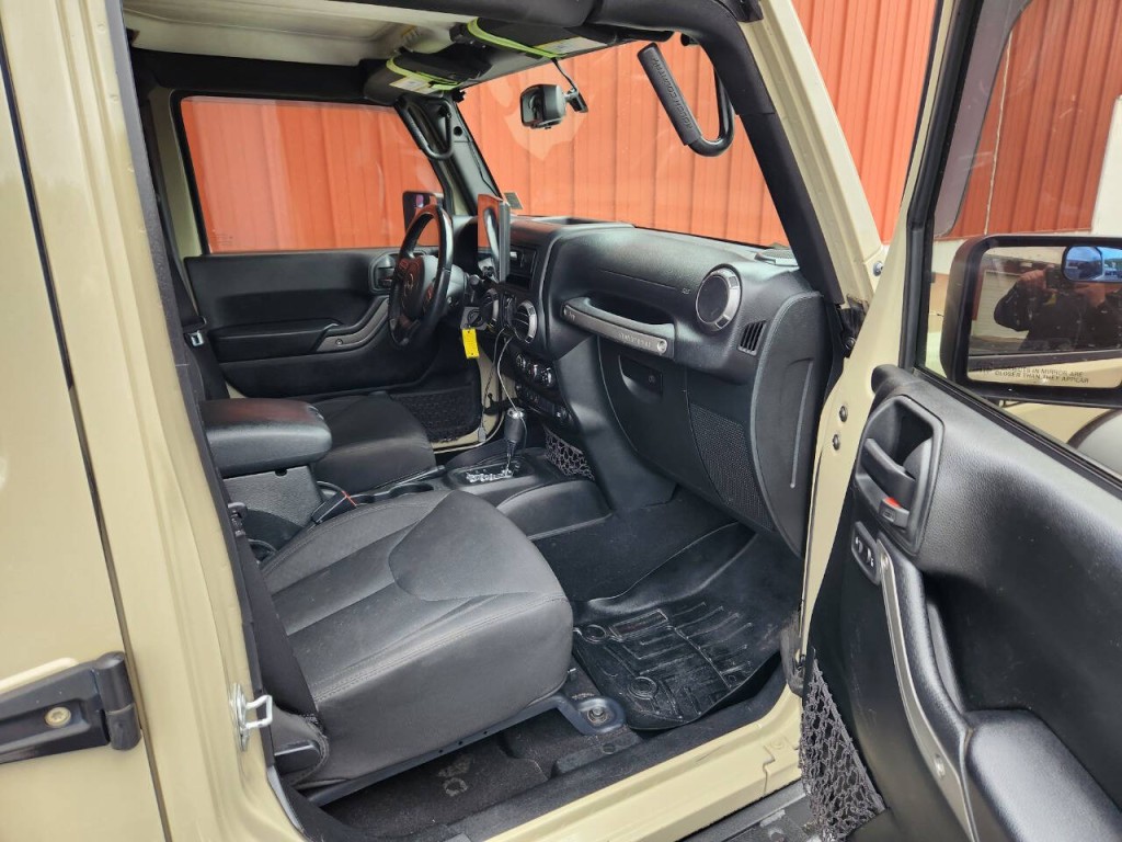 2018 Jeep Wrangler Image 11