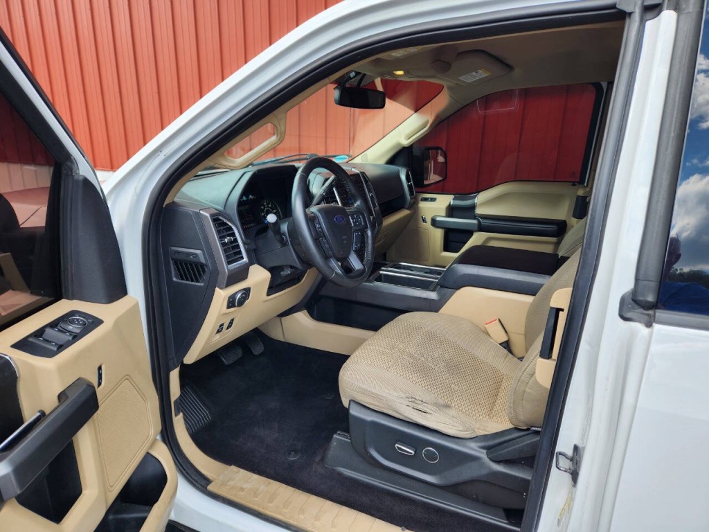 2015 Ford F-150 Image 11