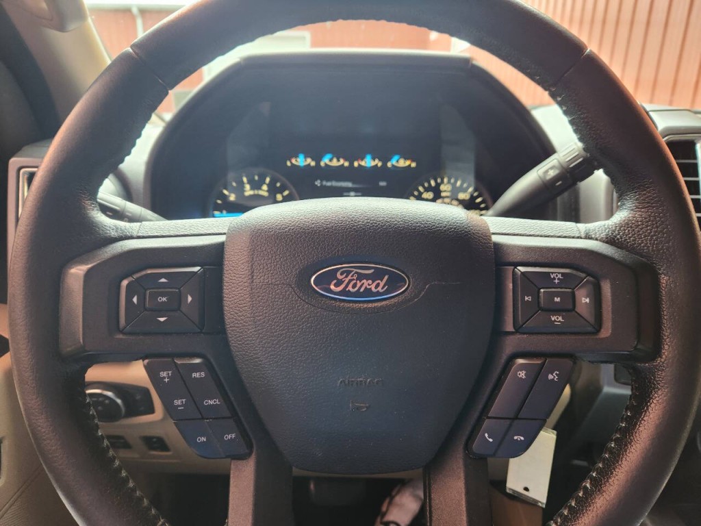2015 Ford F-150 Image 16