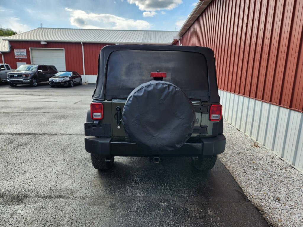 2016 Jeep Wrangler Image 8