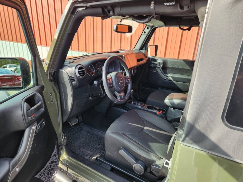 2016 Jeep Wrangler Image 12