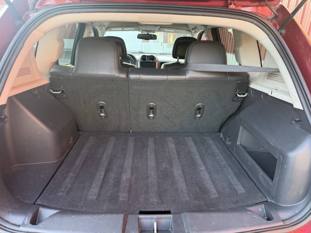 2016 Jeep Compass Image 18