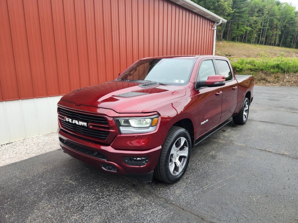 2023 RAM 1500 Image 2