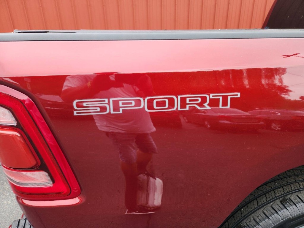 2023 RAM 1500 Image 10