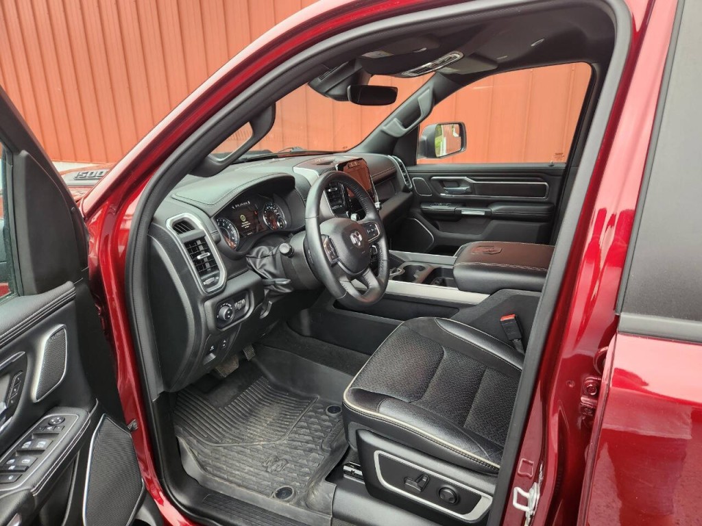 2023 RAM 1500 Image 15