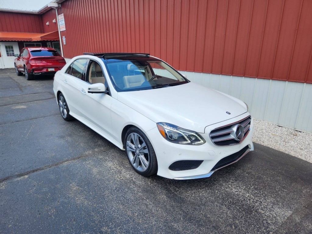 2015 Mercedes-Benz E-Class Image 4