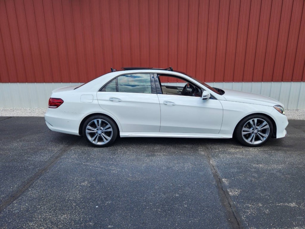 2015 Mercedes-Benz E-Class Image 5