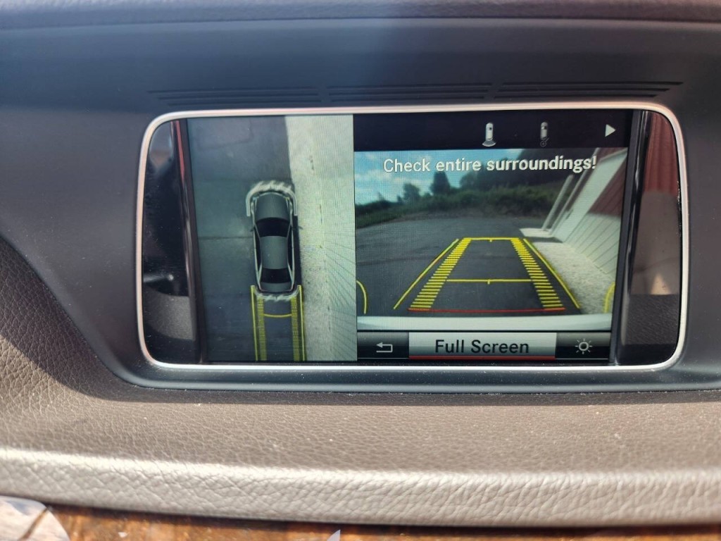 2015 Mercedes-Benz E-Class Image 25