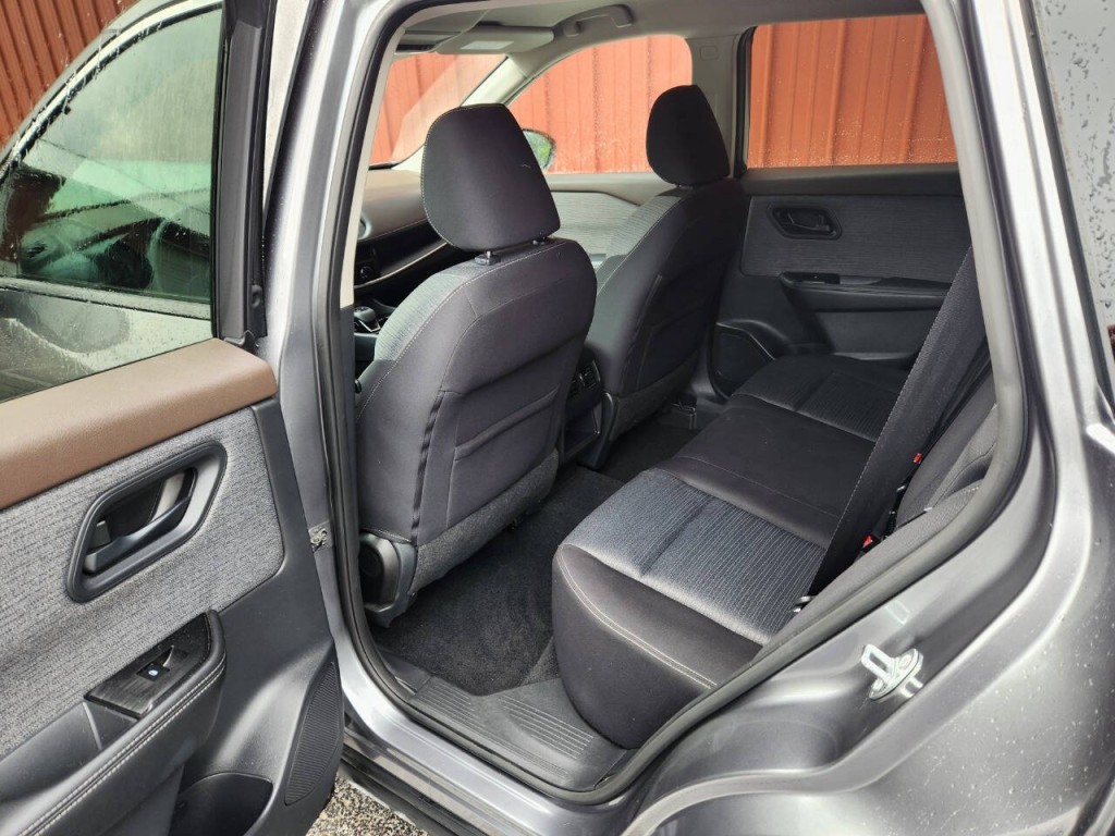 2021 Nissan Rogue Image 13