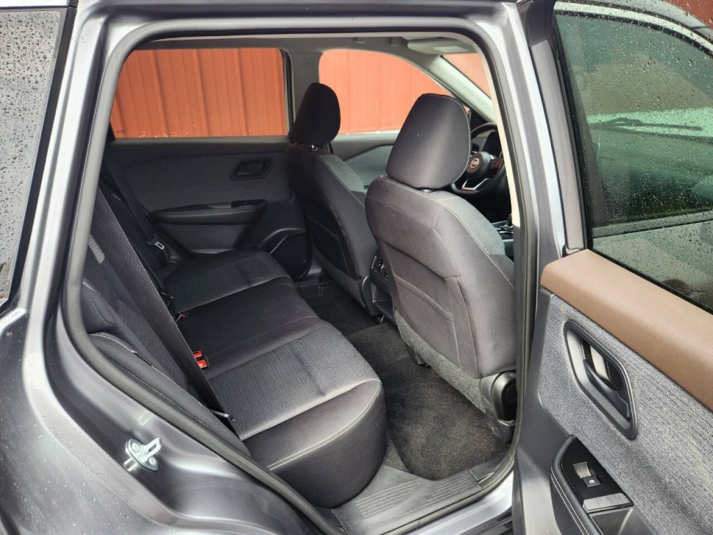 2021 Nissan Rogue Image 15