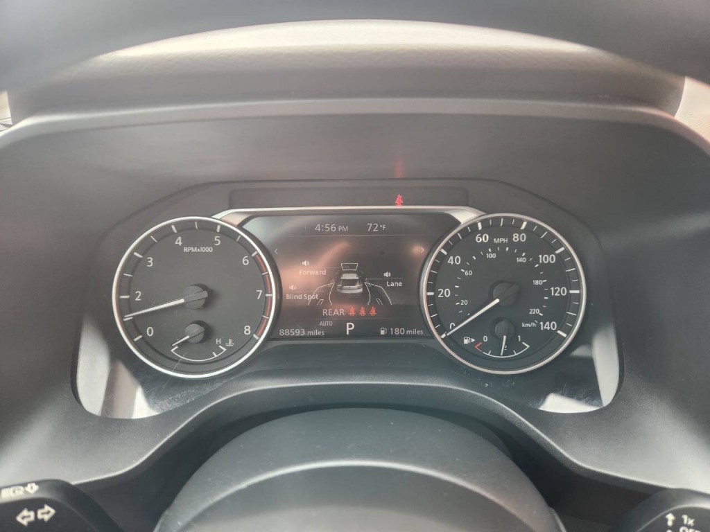 2021 Nissan Rogue Image 16