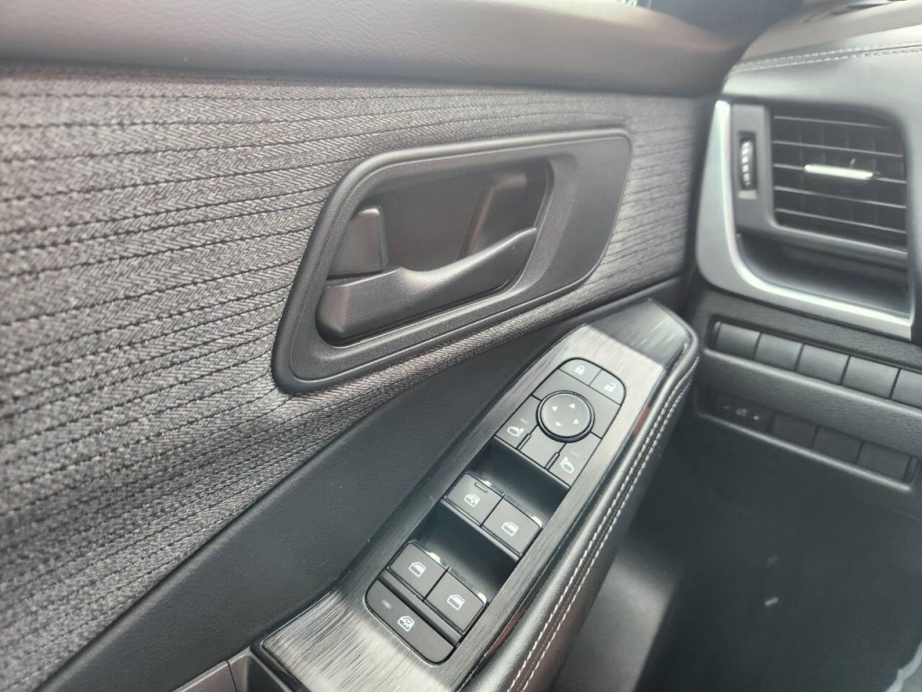 2021 Nissan Rogue Image 19