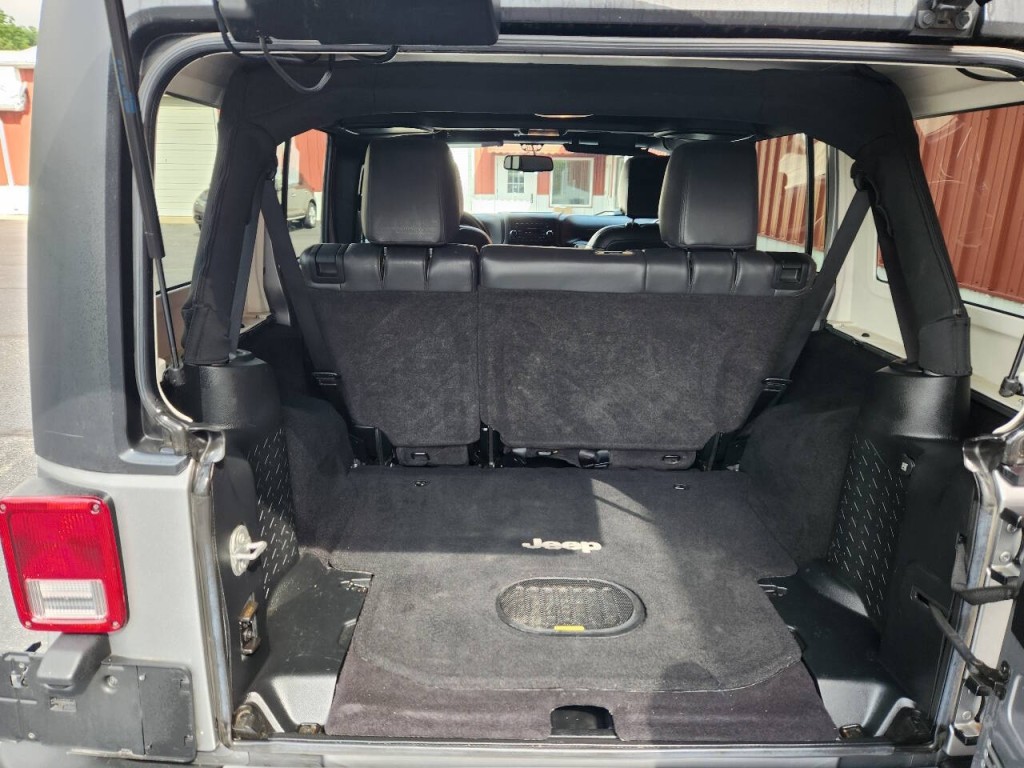 2017 Jeep Wrangler Unlimited Image 15