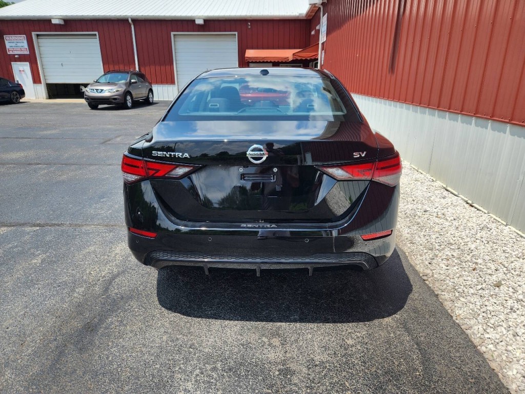 2022 Nissan Sentra Image 6