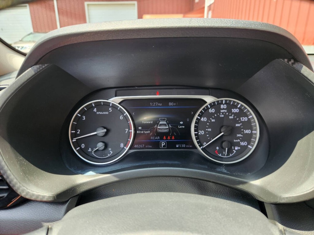 2022 Nissan Sentra Image 10