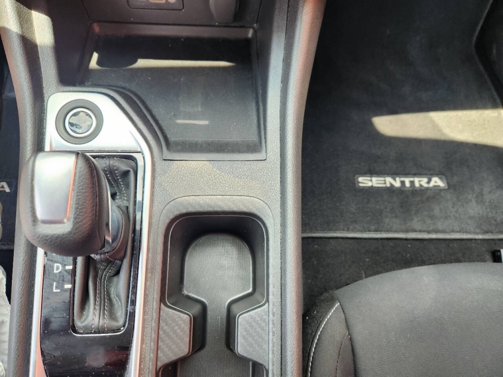 2022 Nissan Sentra Image 16