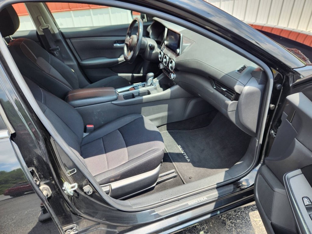 2022 Nissan Sentra Image 19