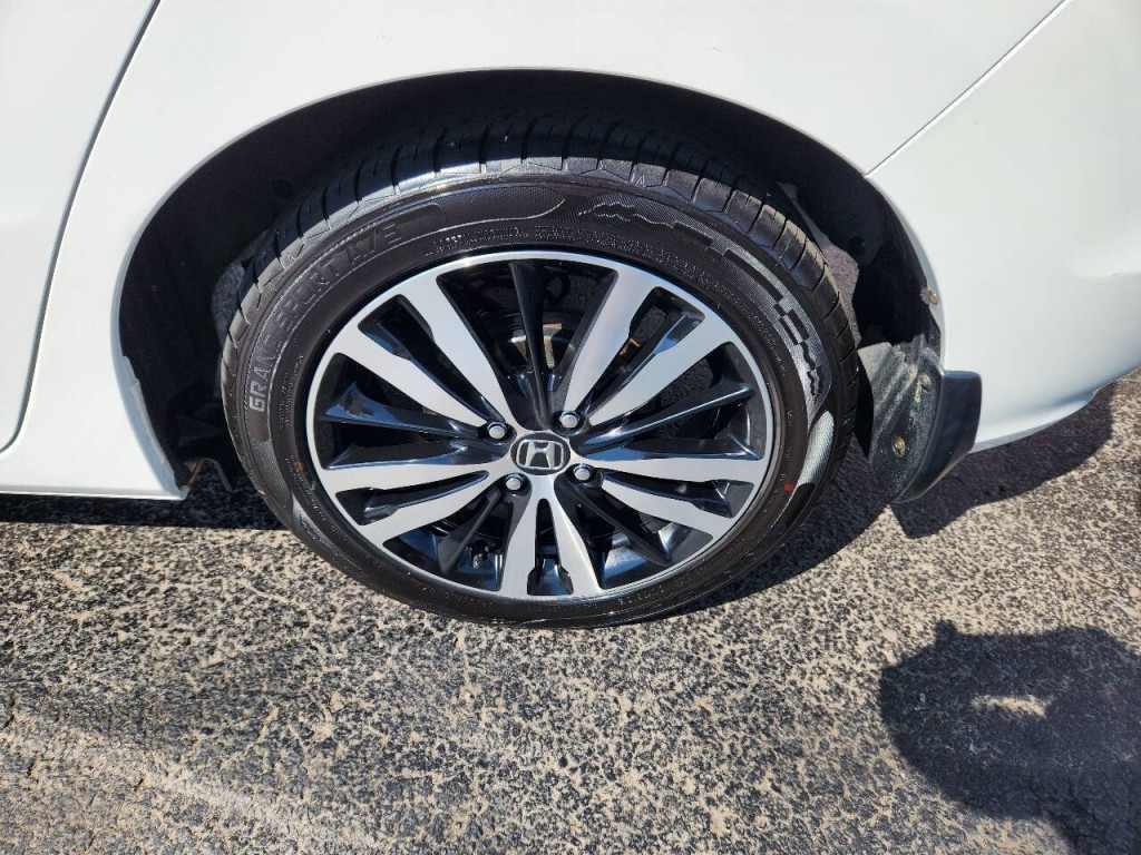 2019 Honda Fit Image 8