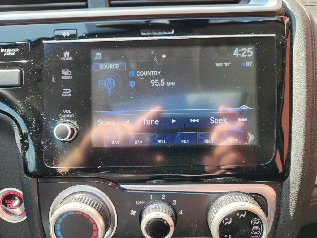 2019 Honda Fit Image 13