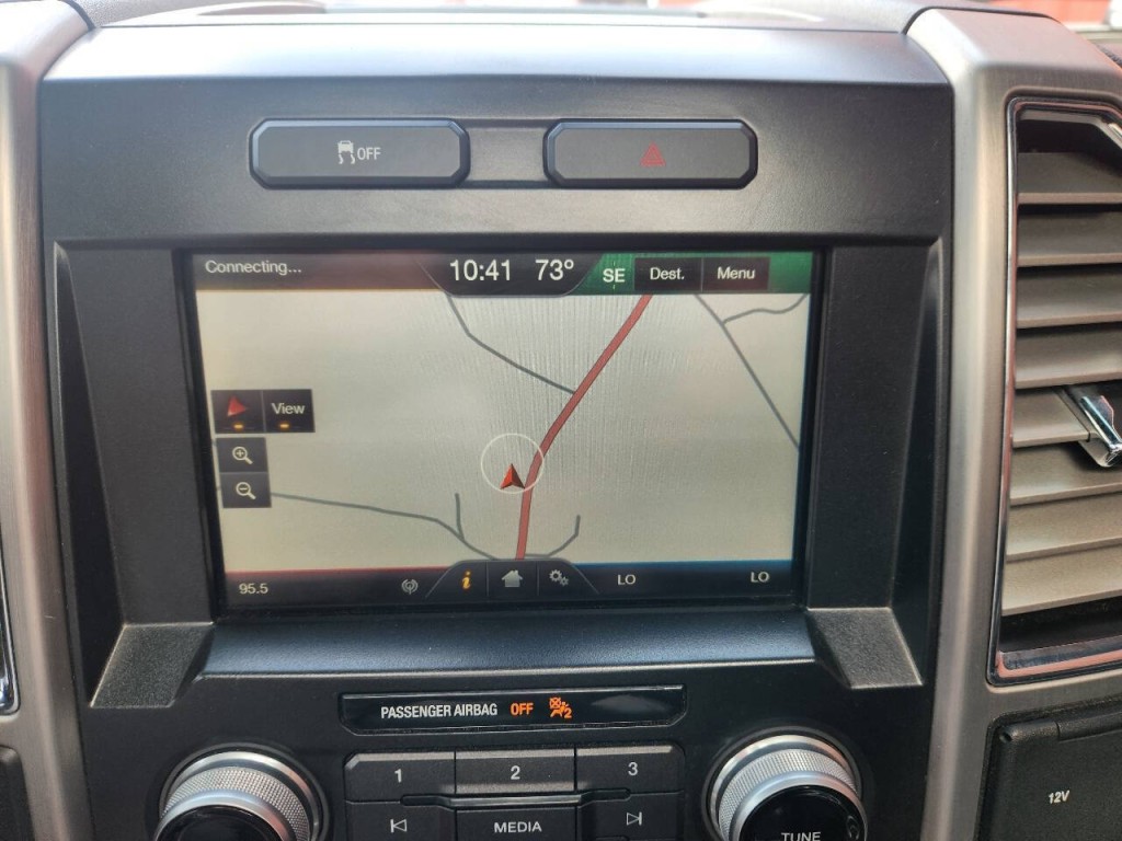 2015 Ford F-150 Image 18