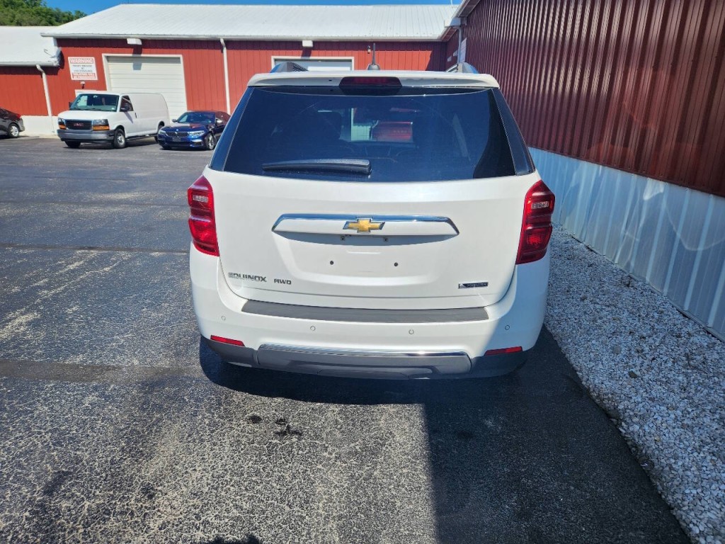 2017 Chevrolet Equinox Image 4
