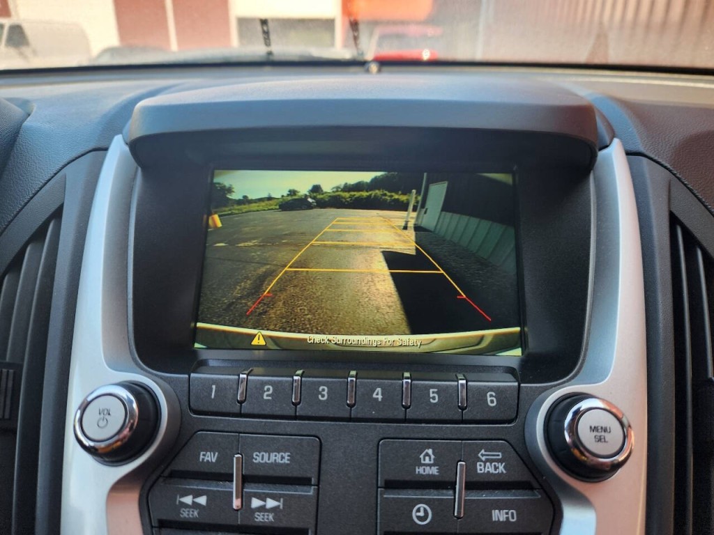 2017 Chevrolet Equinox Image 13