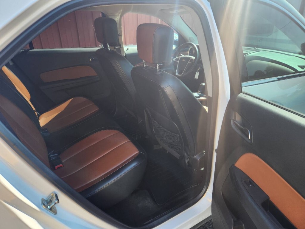 2017 Chevrolet Equinox Image 22