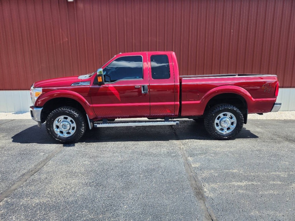 2015 Ford F-250 Image 2