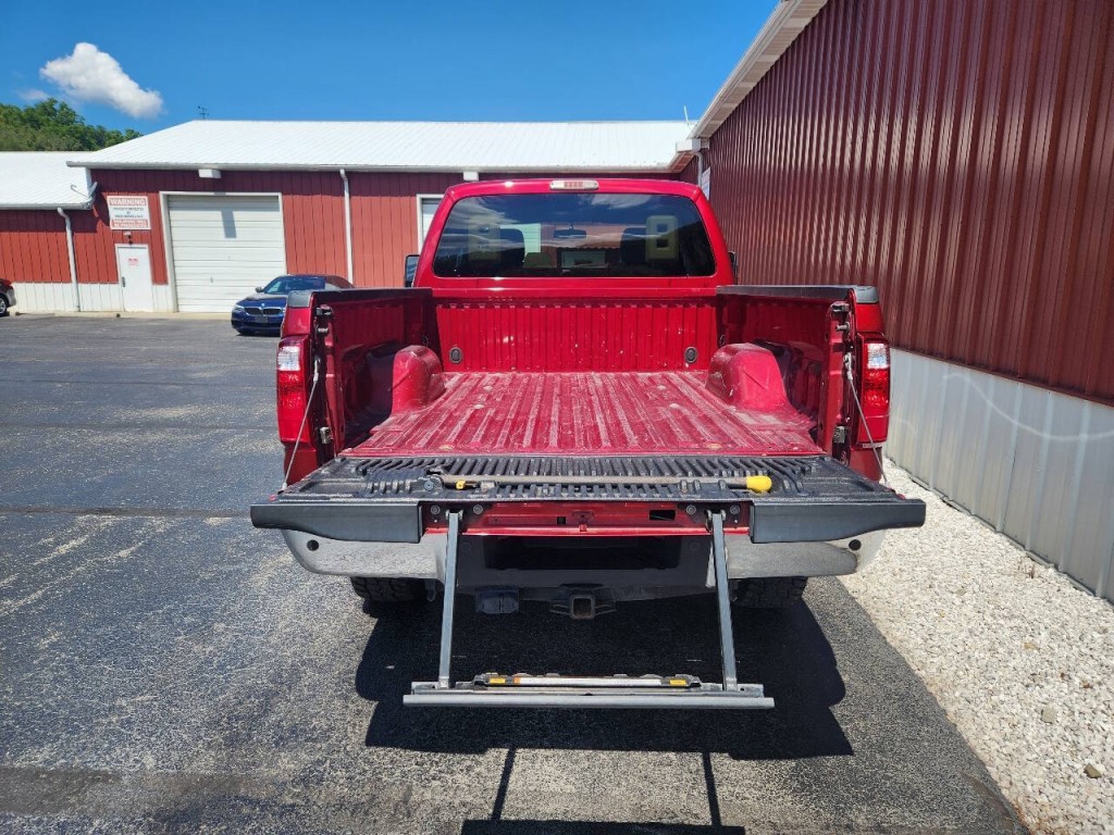 2015 Ford F-250 Image 18