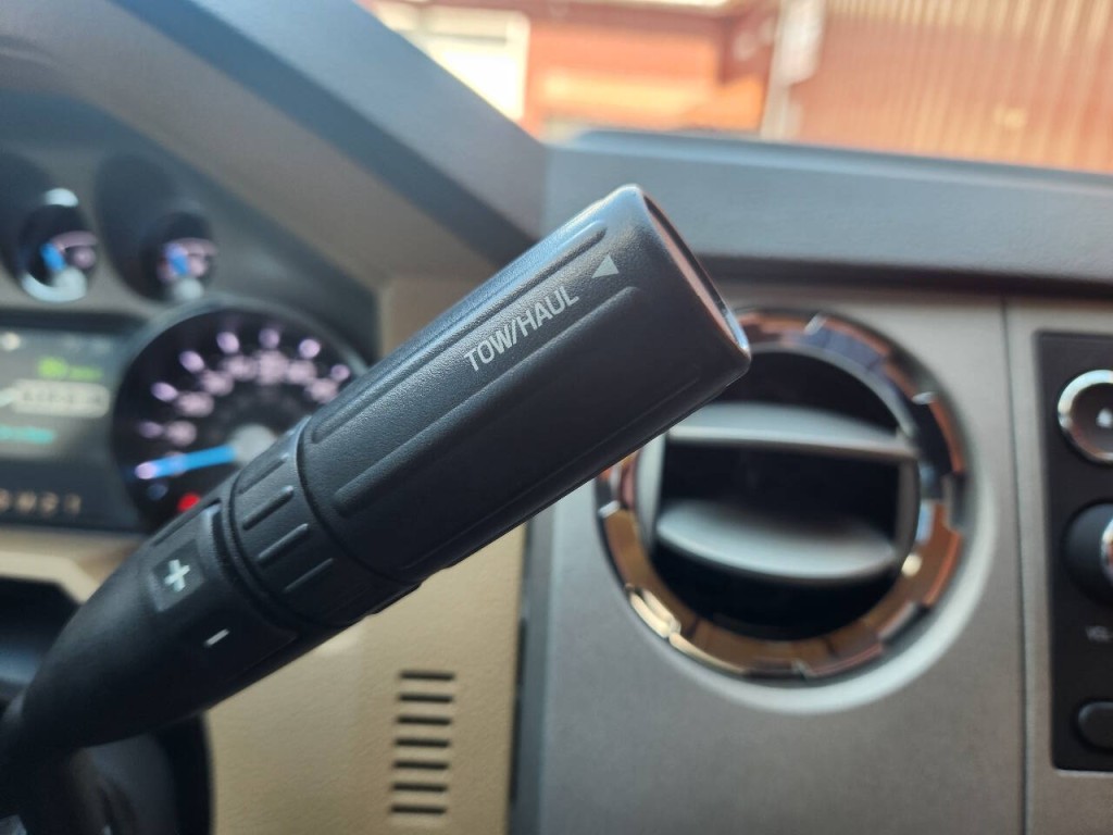 2015 Ford F-250 Image 26