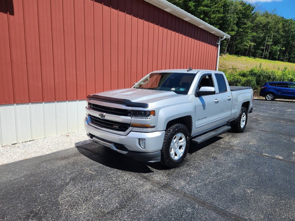 2017 Chevrolet Silverado 1500 Image 3